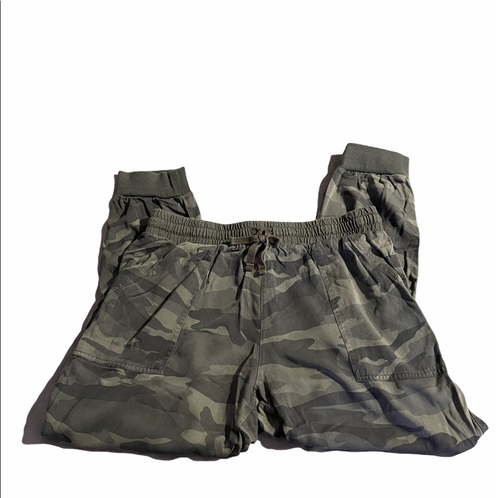 Cute and Comfy Camo Joggers!